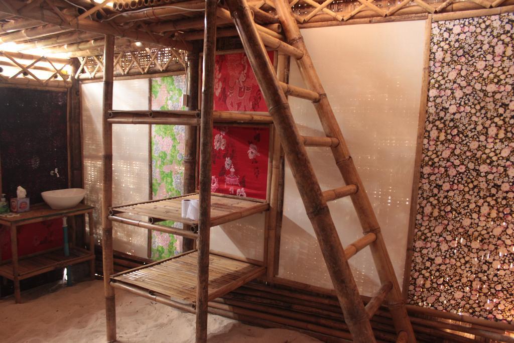 Captain Yut'S Bangalows Koh Lipe Exterior foto